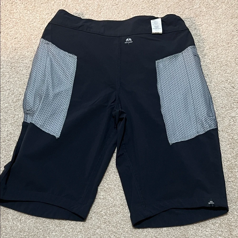 Men's Black Shuttle Mountain Bike Shorts L - Picture 8 of 10